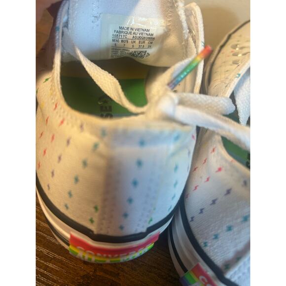 Converse Chuck Taylor All Star 2019 Pride Low Top sneakers Size WMNS 7/Mens 5 - Picture 8 of 11